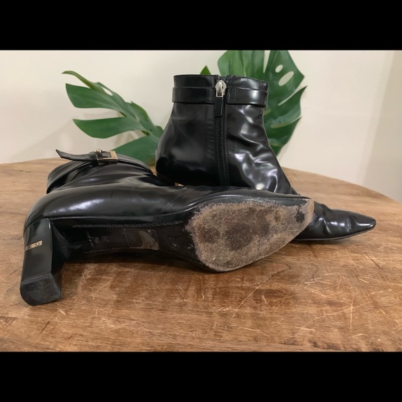 Louis Vuitton ankle booties - Picture 5 of 5